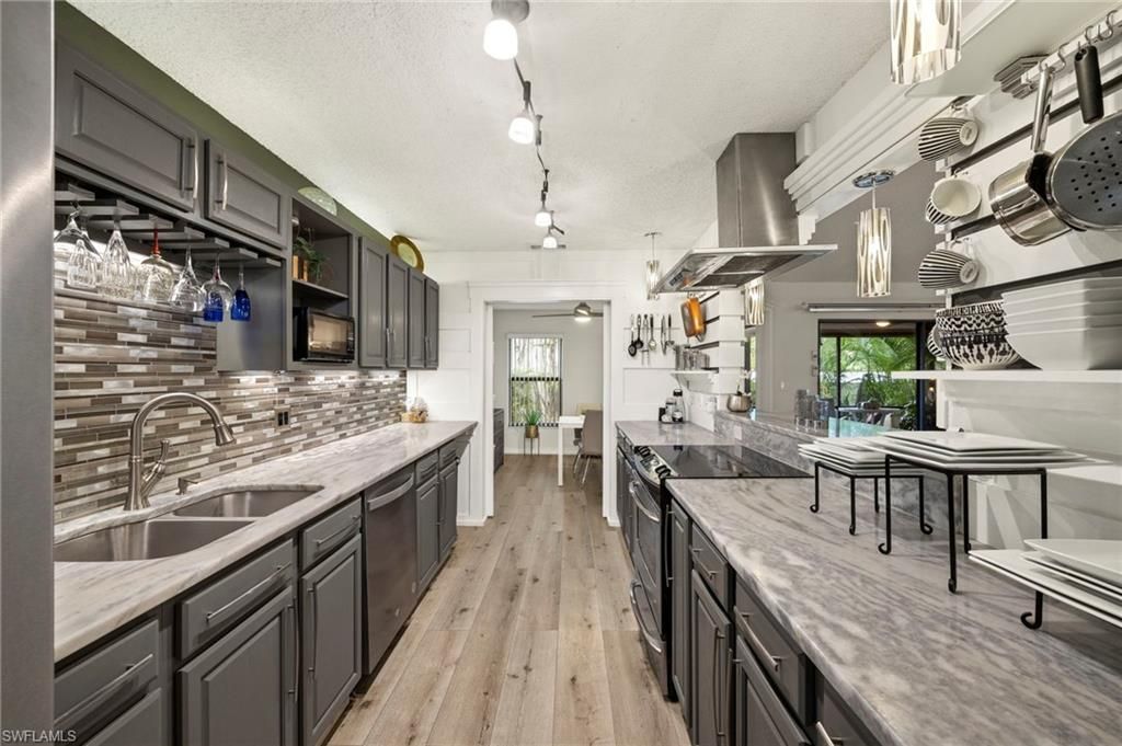 13252 Tall Pine Cir, Fort Myers, FL 33907 Photo