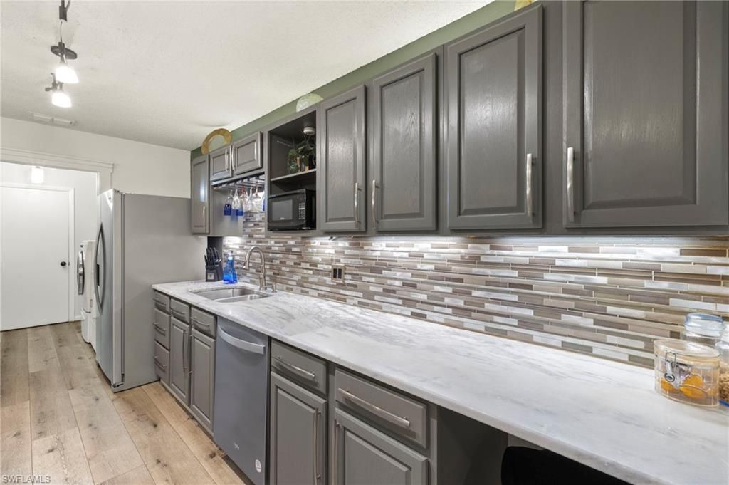 13252 Tall Pine Cir, Fort Myers, FL 33907 Photo