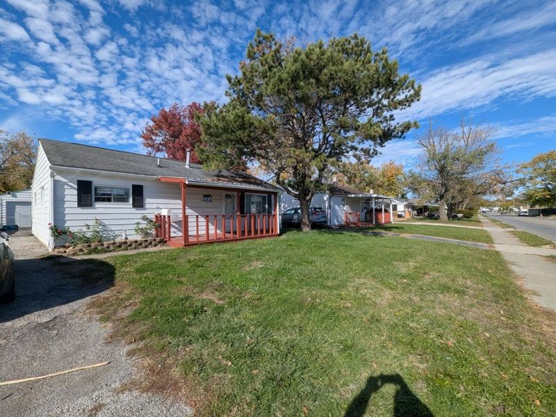 695 Demorest Road, Columbus, OH 43204 Photo 2