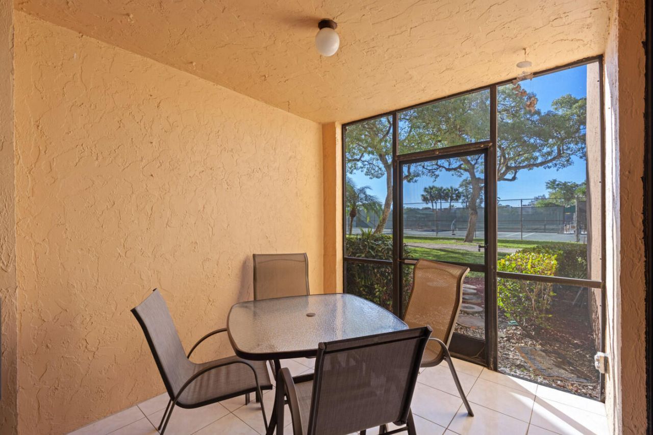 500 Egret Circle, Unit 8109, Delray Beach, FL 33444 Photo