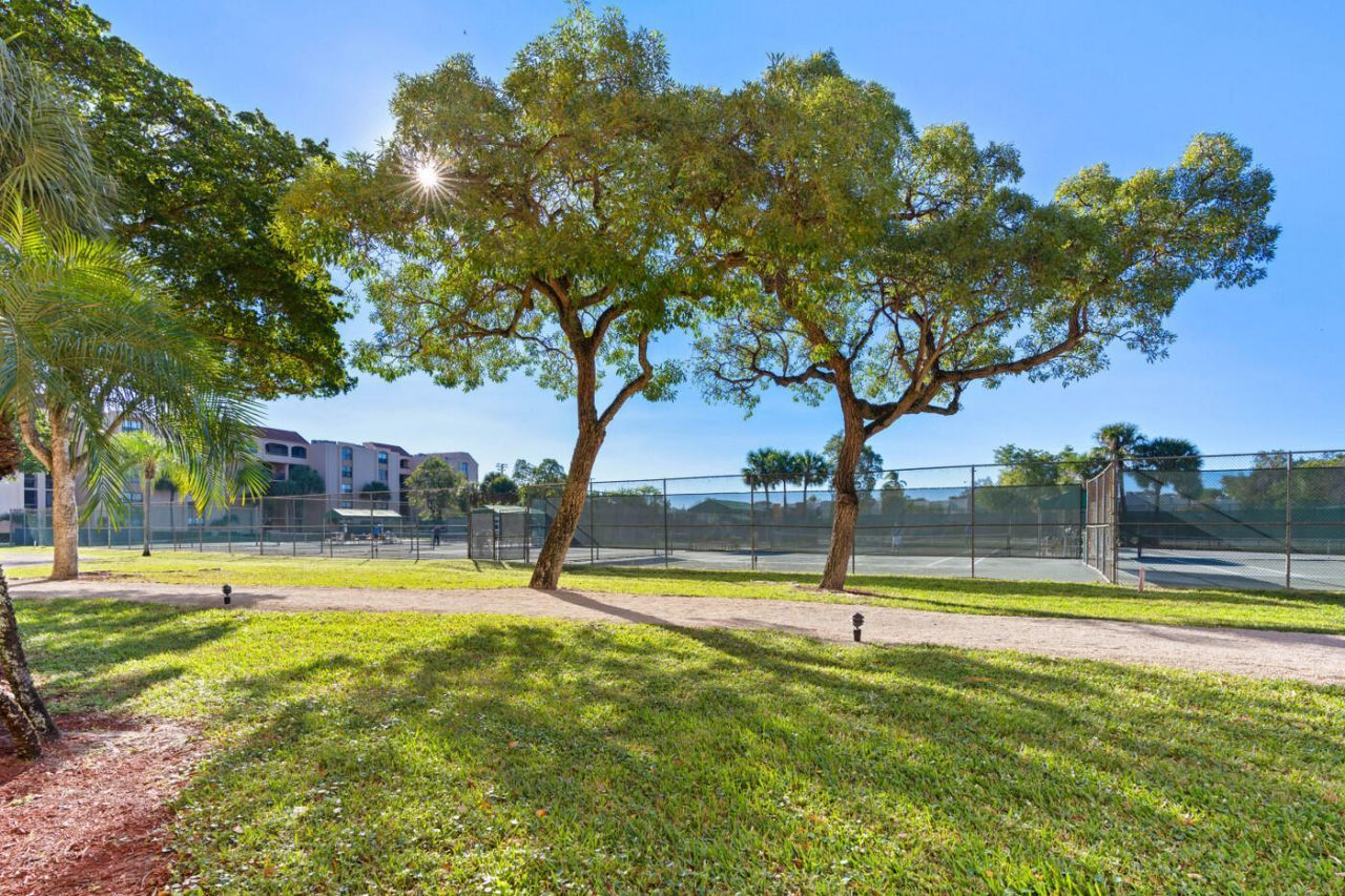 500 Egret Circle, Unit 8109, Delray Beach, FL 33444 Photo
