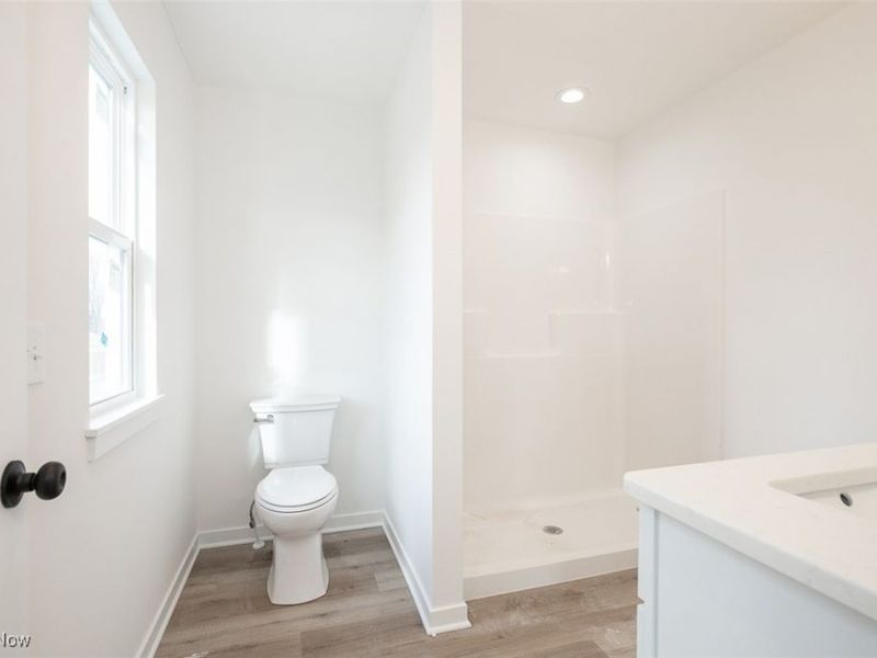 1053 Peach Boulevard, Willoughby, OH 44094 Photo 15