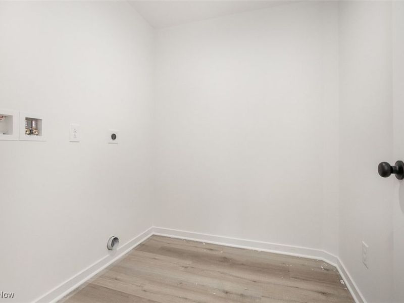 1053 Peach Boulevard, Willoughby, OH 44094 Photo 18