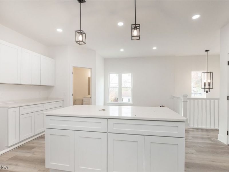 1053 Peach Boulevard, Willoughby, OH 44094 Photo 8