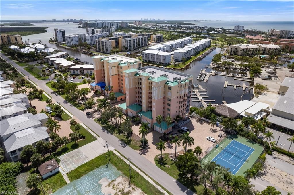 150 Lenell Rd, Unit 304, Fort Myers Beach, FL 33931 Photo