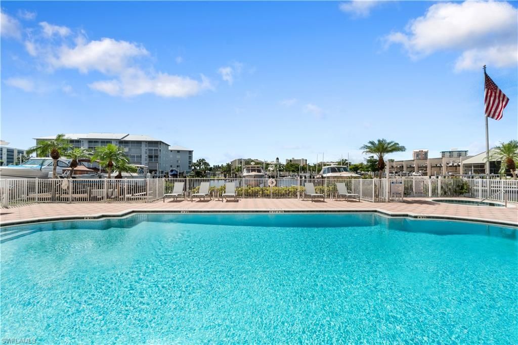 150 Lenell Rd, Unit 304, Fort Myers Beach, FL 33931 Photo