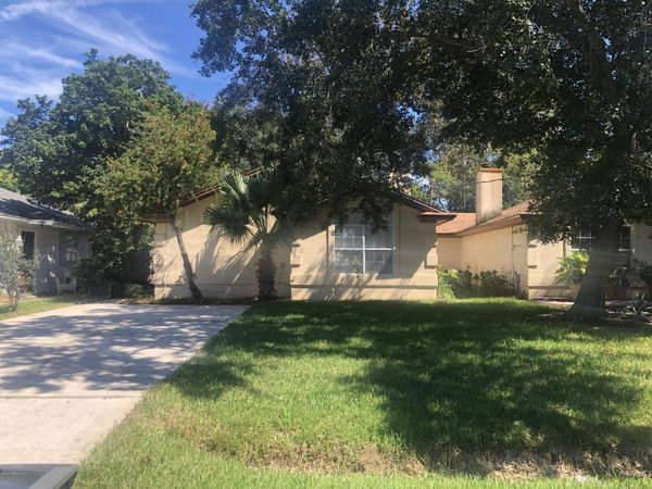 141 JASMINE Street, Atlantic Beach, FL 32233