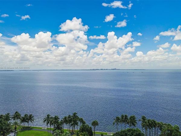 2 Grove Isle Dr, Unit B1507, Miami, FL 33133