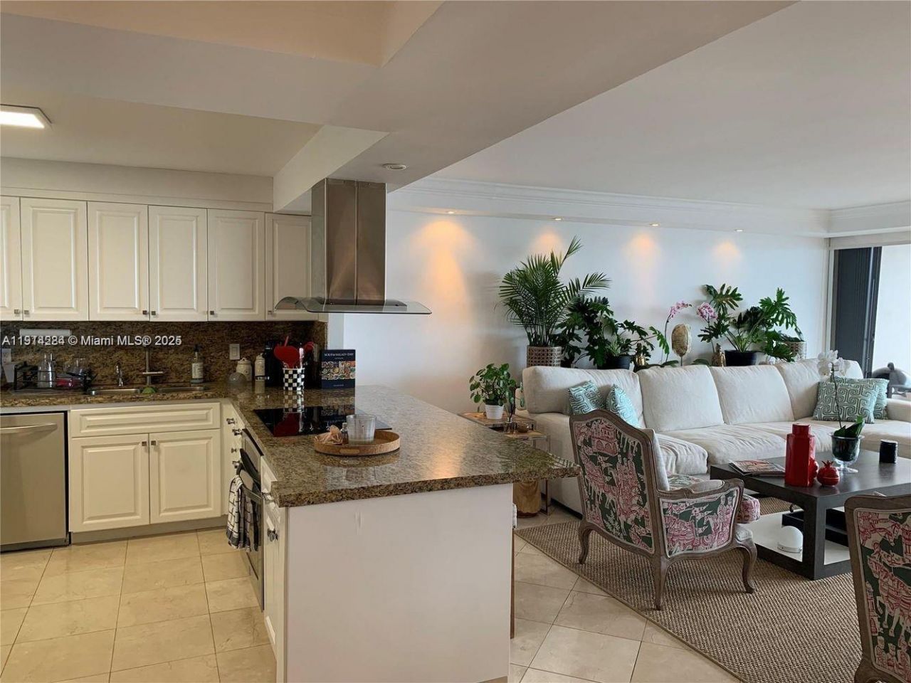 2 Grove Isle Dr, Unit B1507, Miami, FL 33133 Photo