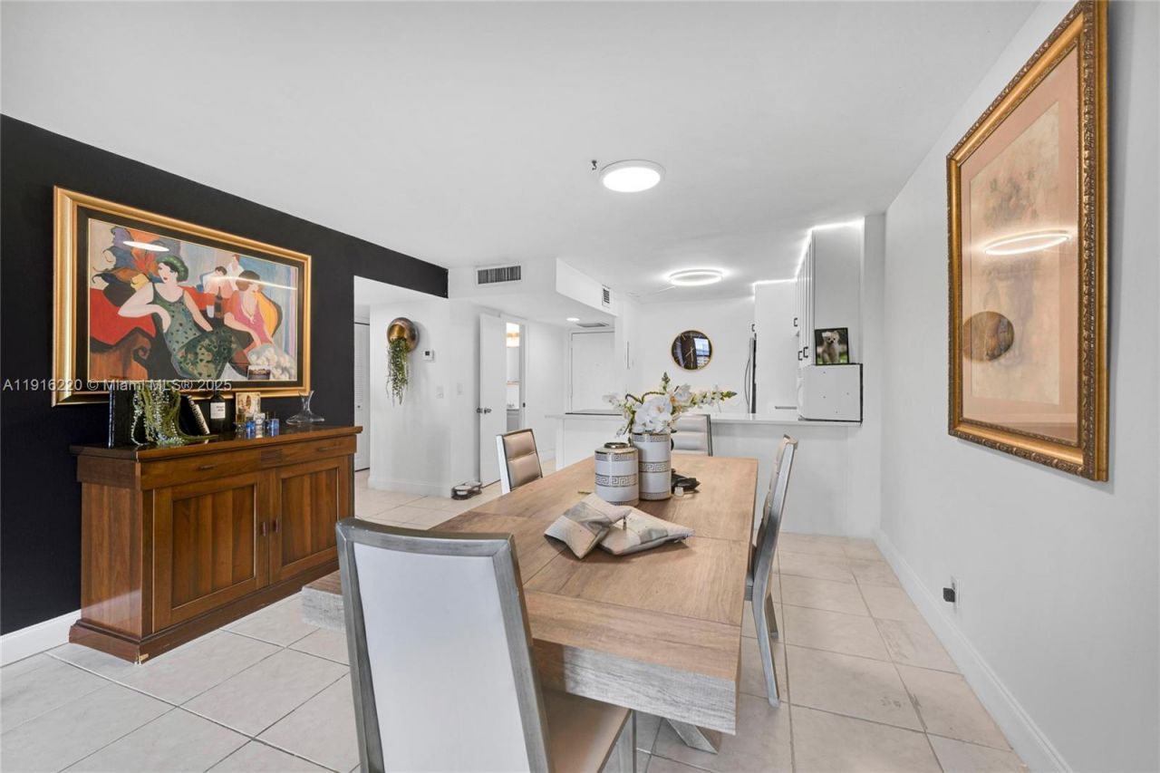 400 Leslie Dr, Unit 605, Hallandale Beach, FL 33009 Photo