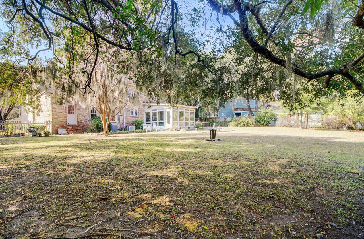 672 Ayers Drive Photo 24