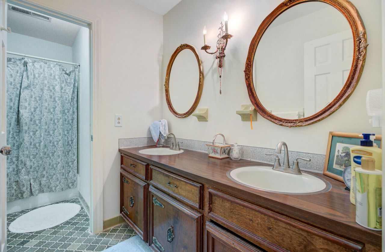 672 Ayers Drive Photo 36