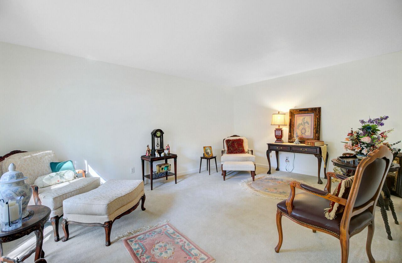 672 Ayers Drive Photo 7