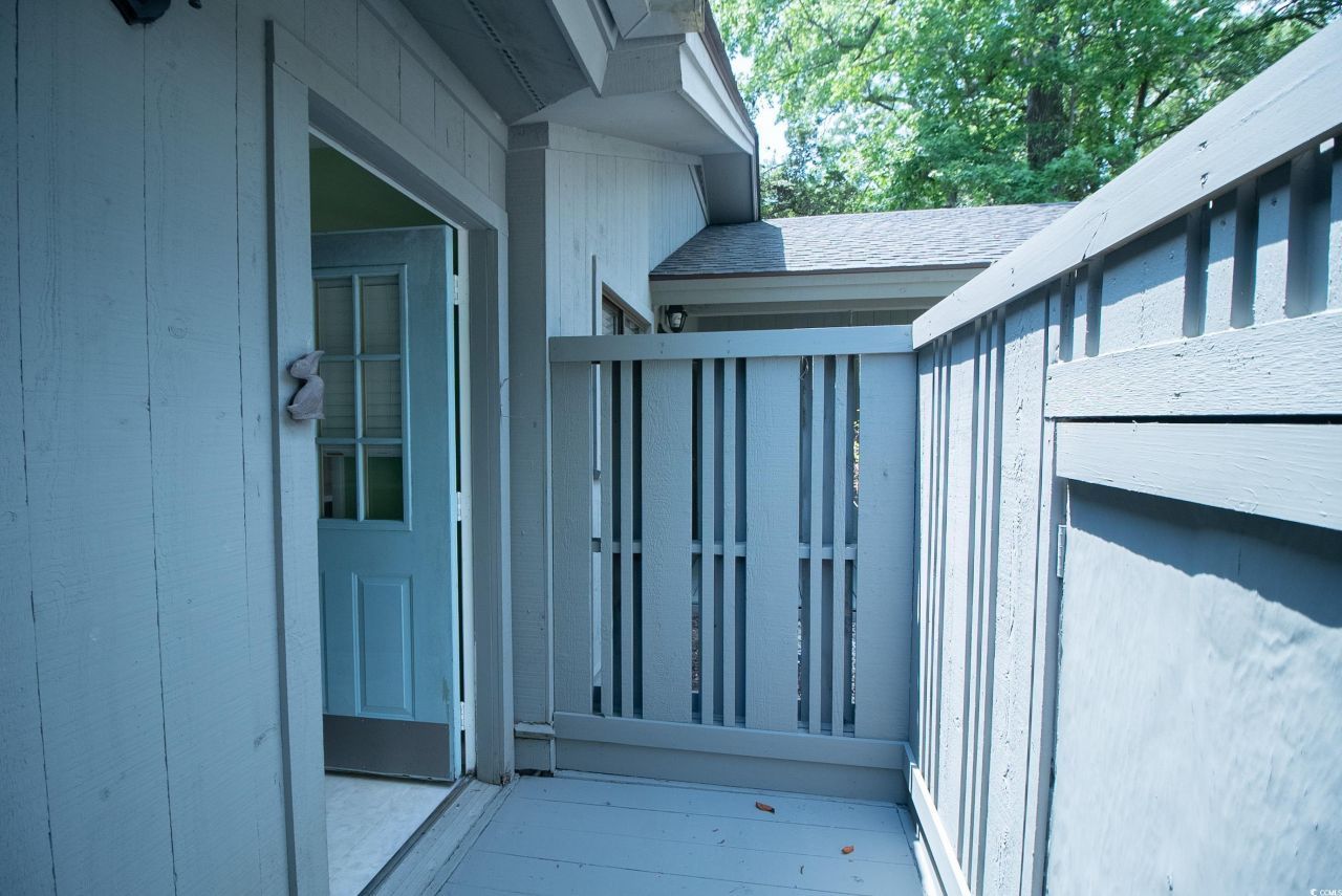 958 Oakwood Ln. Photo 25