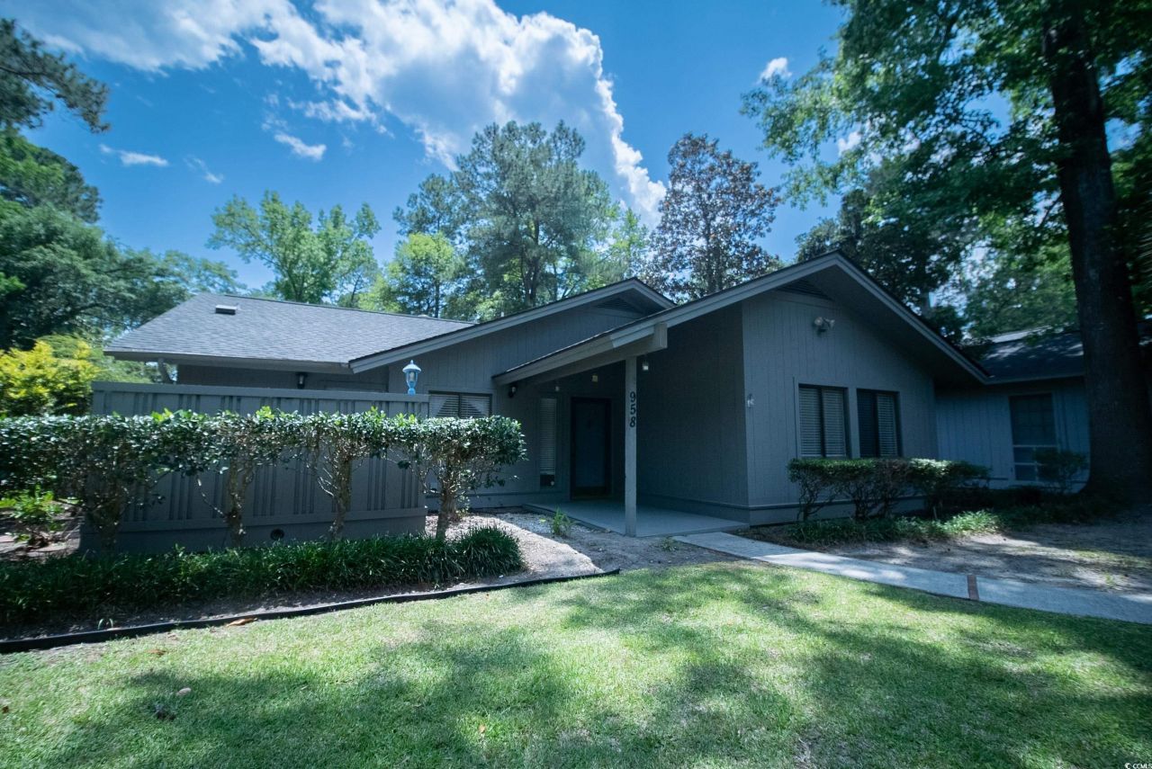 958 Oakwood Ln. Photo 27