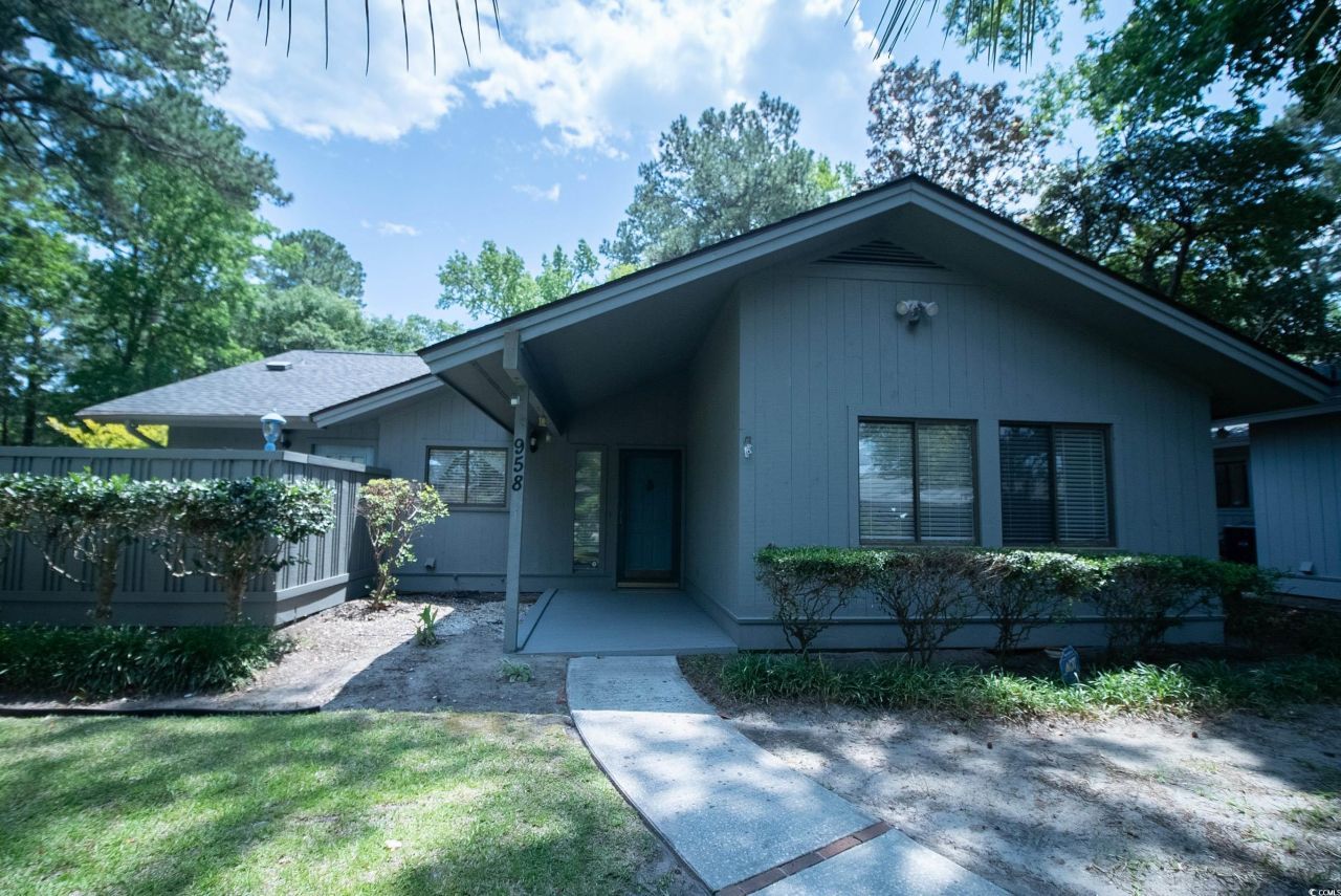 958 Oakwood Ln. Photo 29