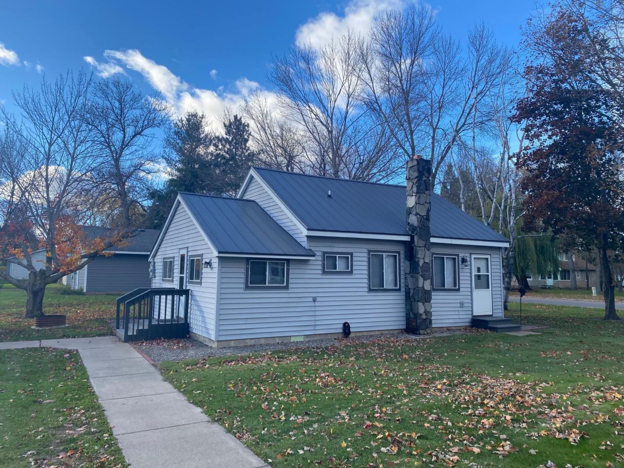 202 E Rutherford Street, Ogilvie, MN 56358 Main Photo