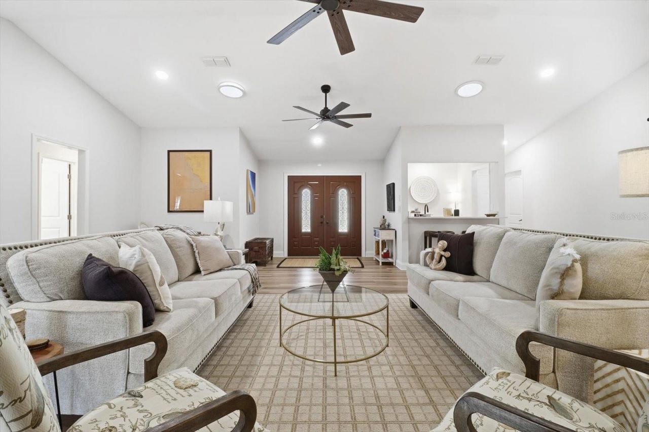 11806 W Riverhaven Drive, Homosassa, FL 34448 Photo