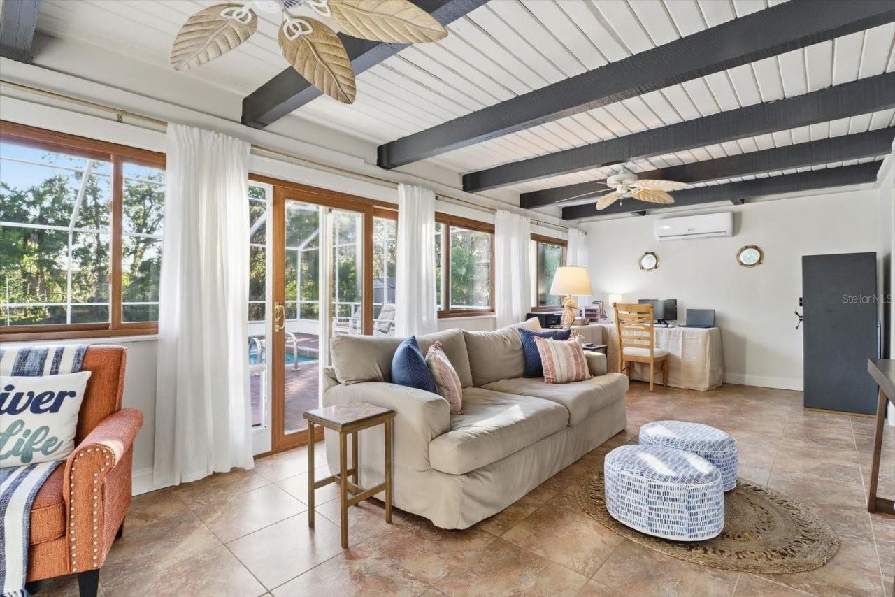 11806 W Riverhaven Drive, Homosassa, FL 34448 Photo