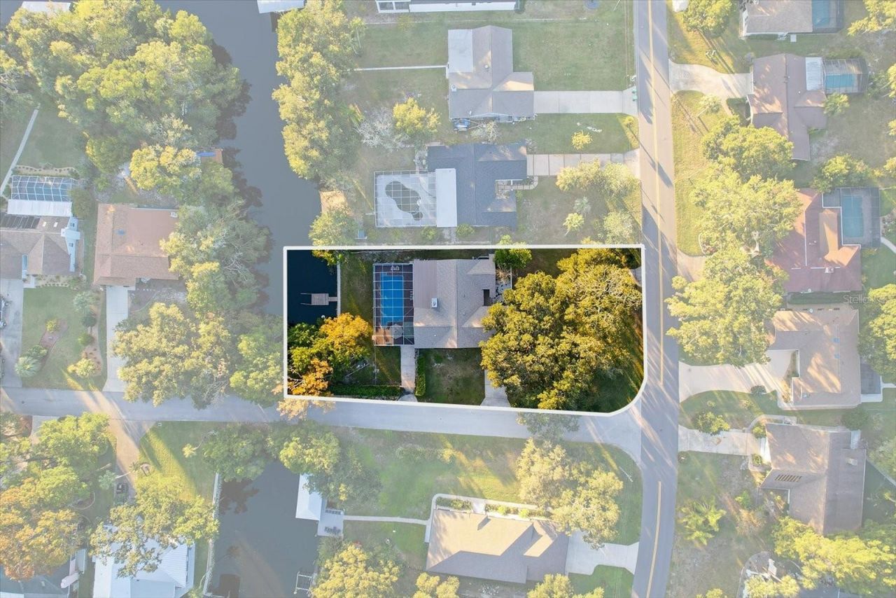 11806 W Riverhaven Drive, Homosassa, FL 34448 Photo