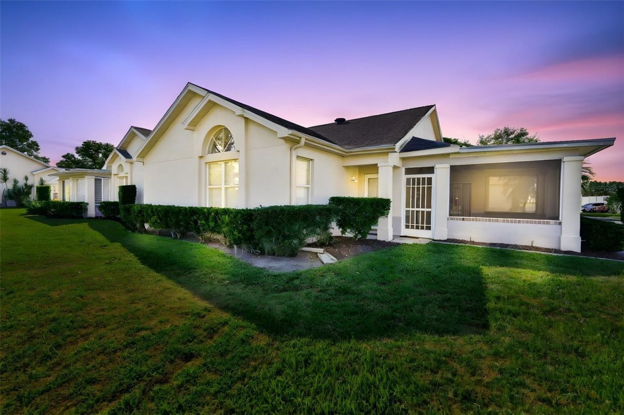 3713 Mollie Lane, Ruskin, FL 33573 Main Photo