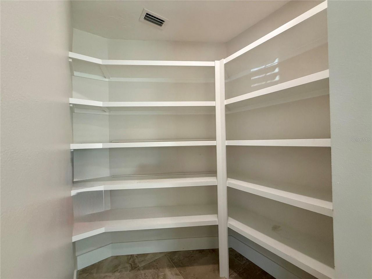 3231 E Forest Lake Drive, Sarasota, FL 34232 Photo