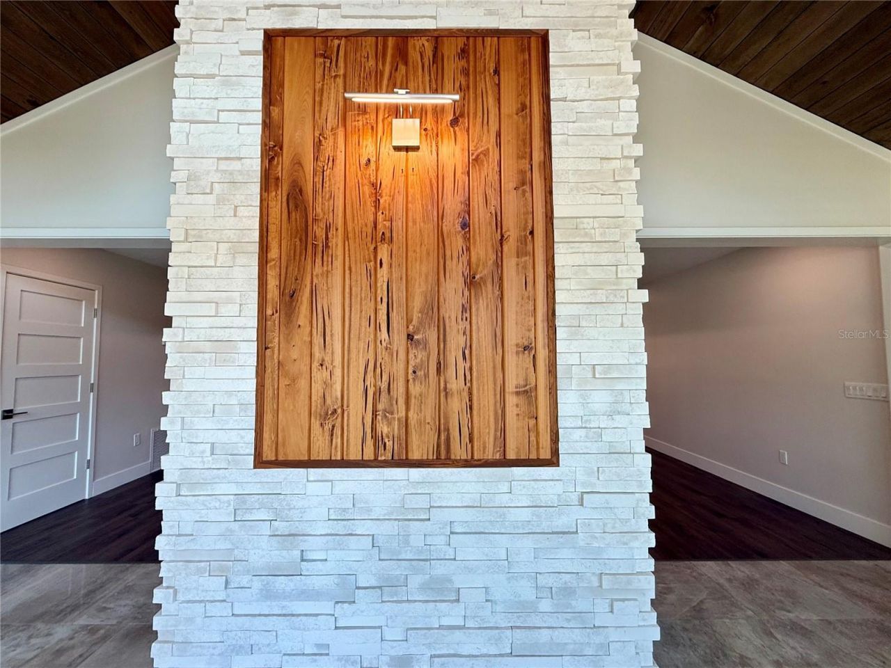 3231 E Forest Lake Drive, Sarasota, FL 34232 Photo