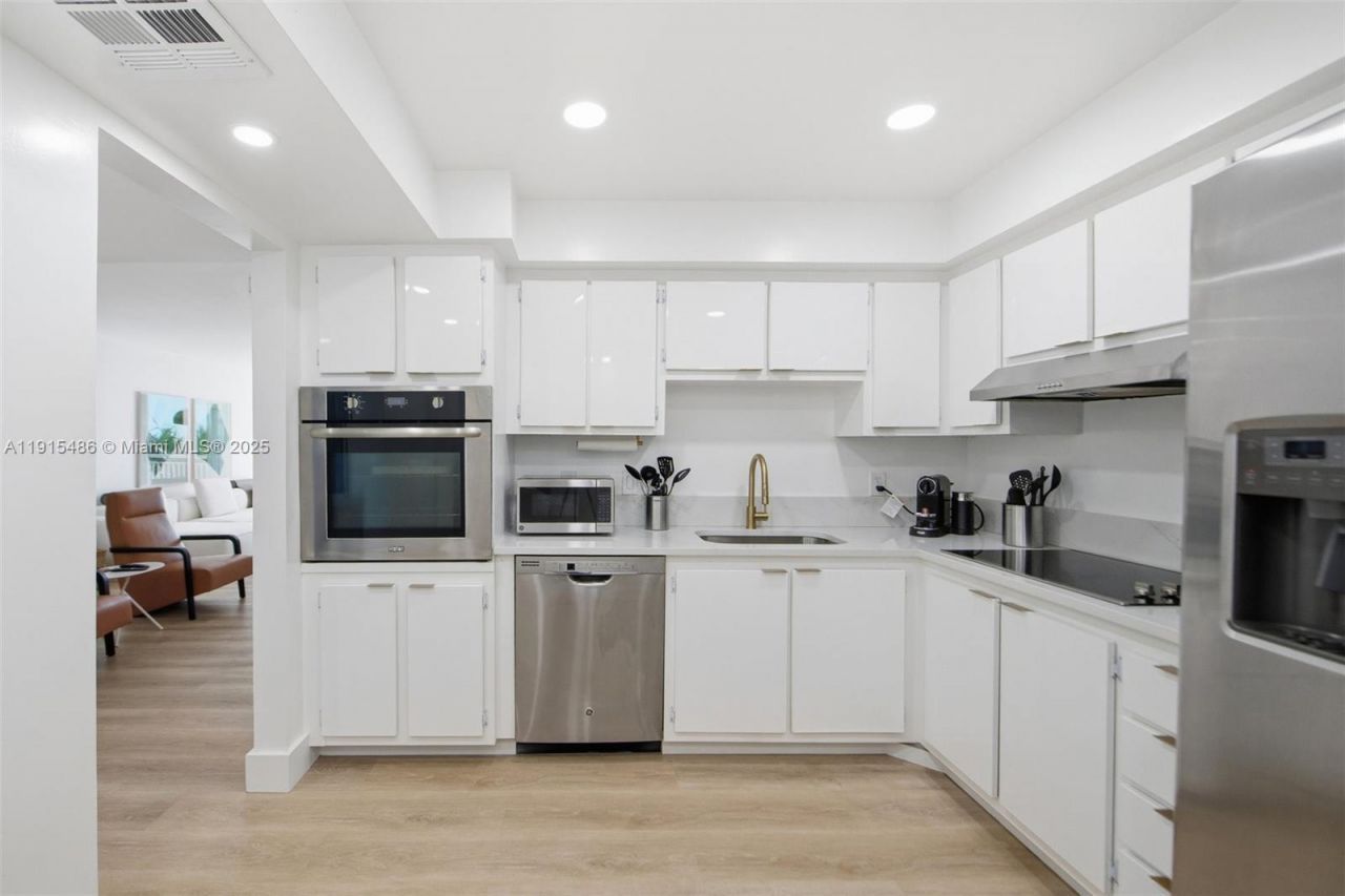3546 S Ocean Blvd, Unit 617, South Palm Beach, FL 33480 Photo
