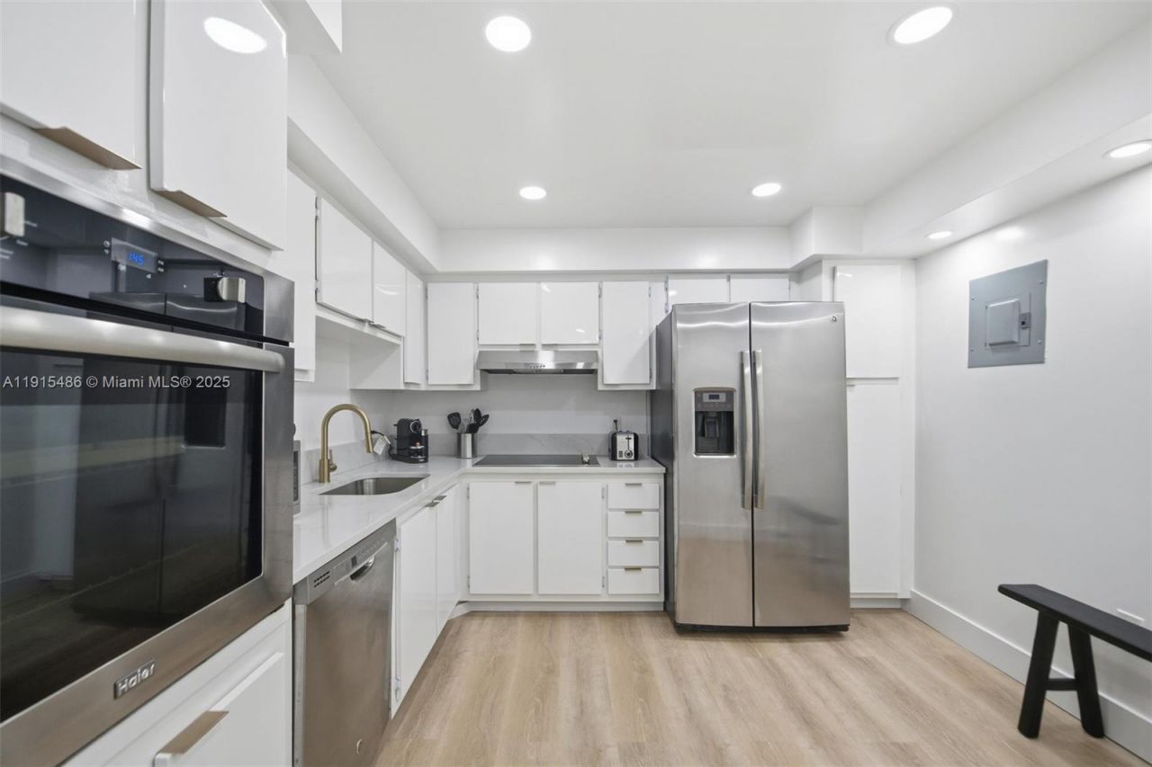 3546 S Ocean Blvd, Unit 617, South Palm Beach, FL 33480 Photo