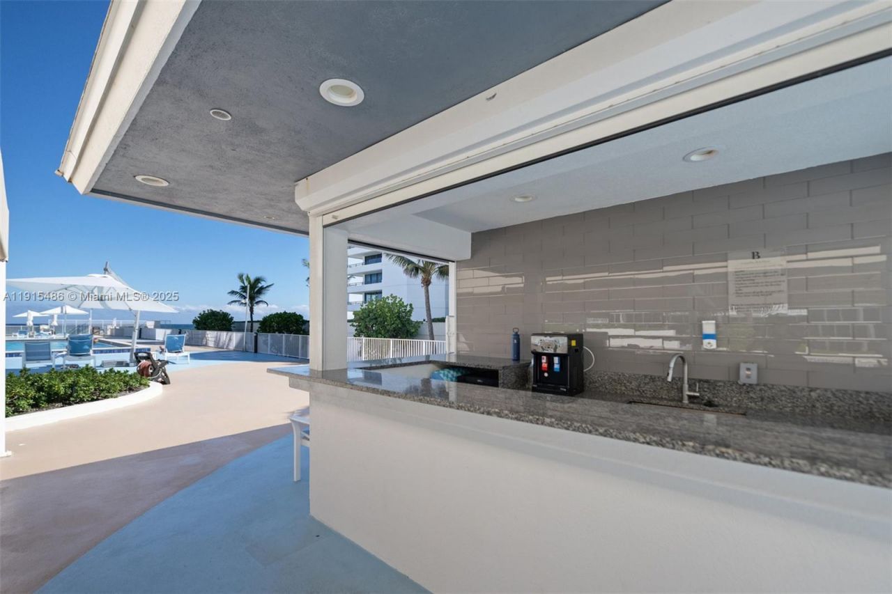 3546 S Ocean Blvd, Unit 617, South Palm Beach, FL 33480 Photo