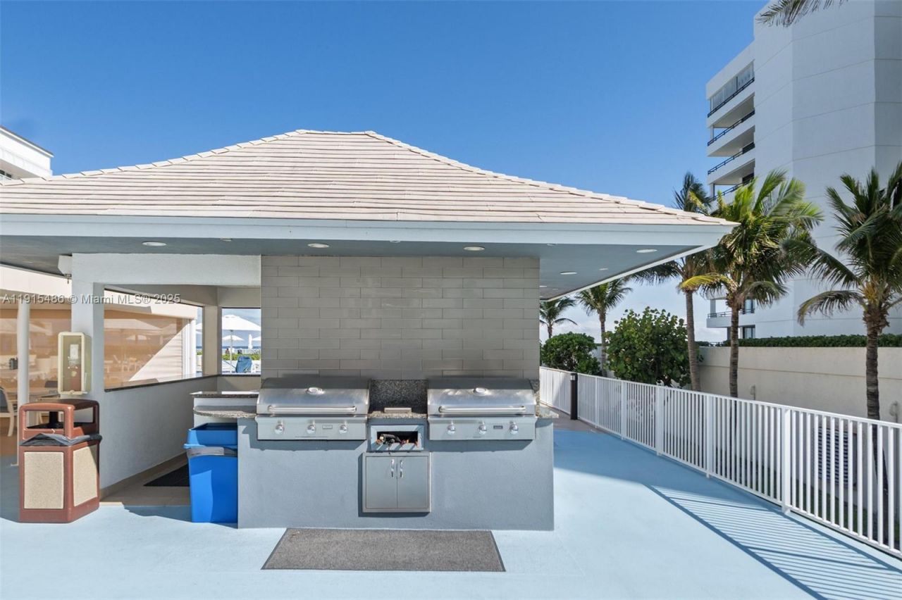 3546 S Ocean Blvd, Unit 617, South Palm Beach, FL 33480 Photo