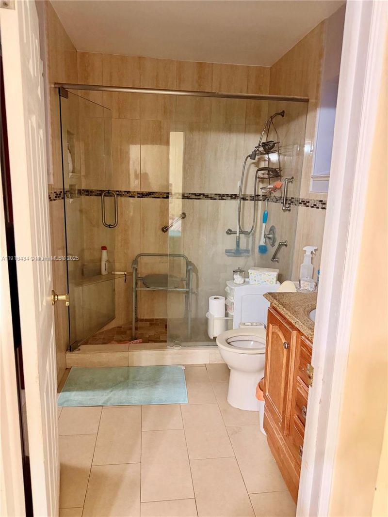 5850 SW 13th Ter, West Miami, FL 33144 Photo