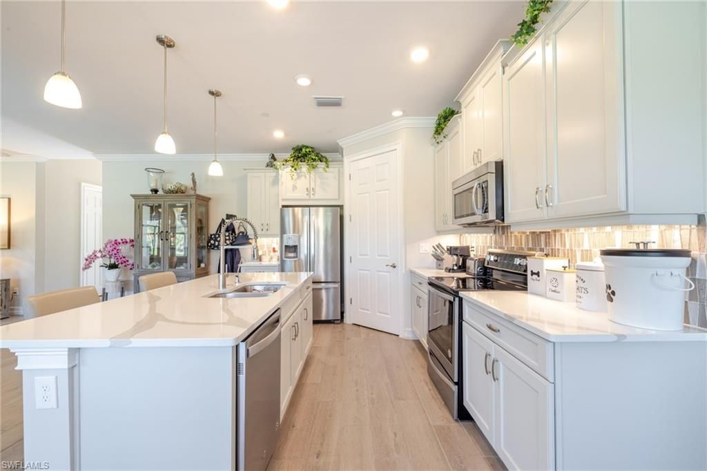 2091 Hickeys Creekside Dr, Alva, FL 33920 Photo