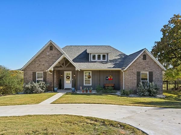 9608 Bellechase Road, Granbury, TX 76049