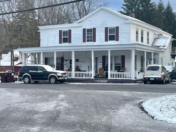 140 Wells Avenue, Unit 3, Middleburgh, NY 12122