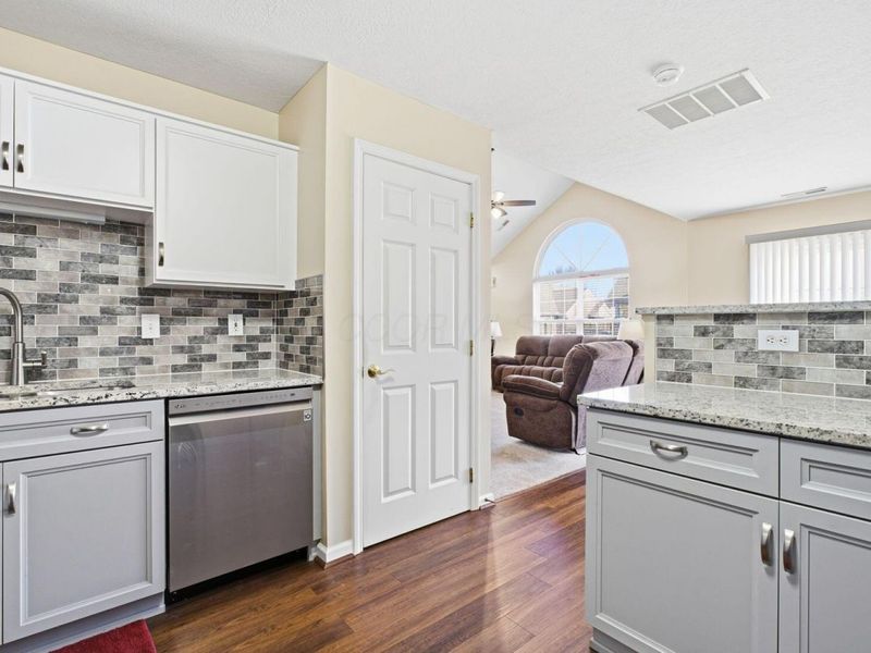 7845 Meadowlark Lane S, Reynoldsburg, OH 43068 Photo 23