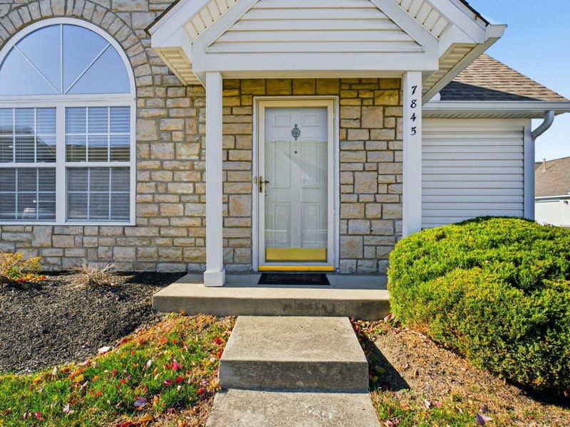 7845 Meadowlark Lane S, Reynoldsburg, OH 43068 Photo 7