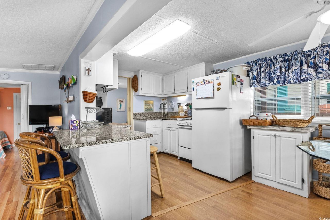 6001 V17 South Kings Hwy. Photo 11