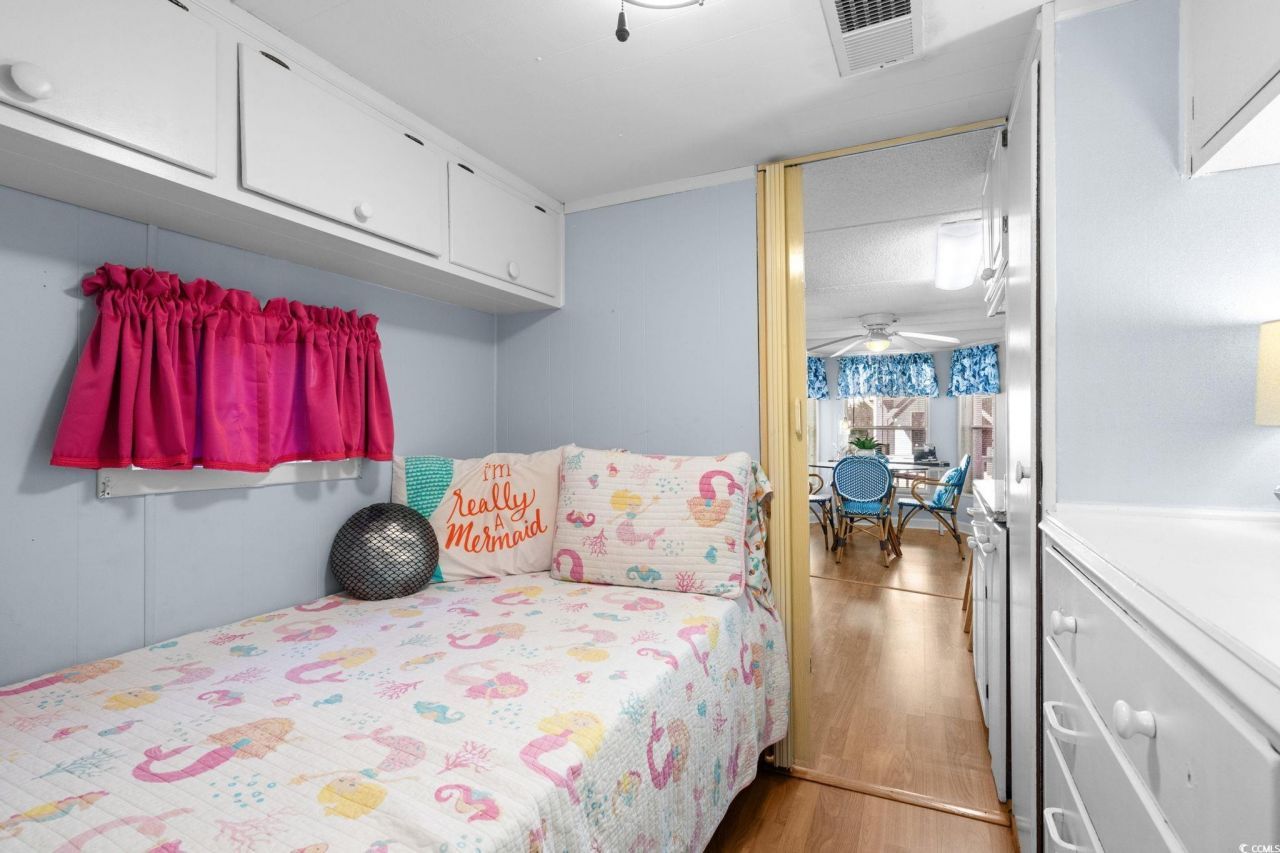 6001 V17 South Kings Hwy. Photo 23