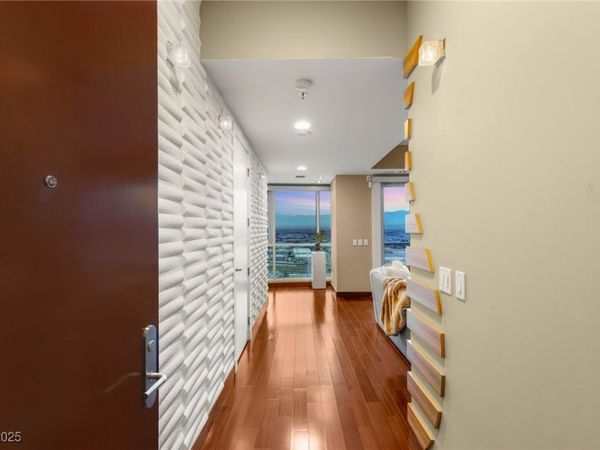 4525 Dean Martin Drive, Unit 2604, Las Vegas, NV 89103