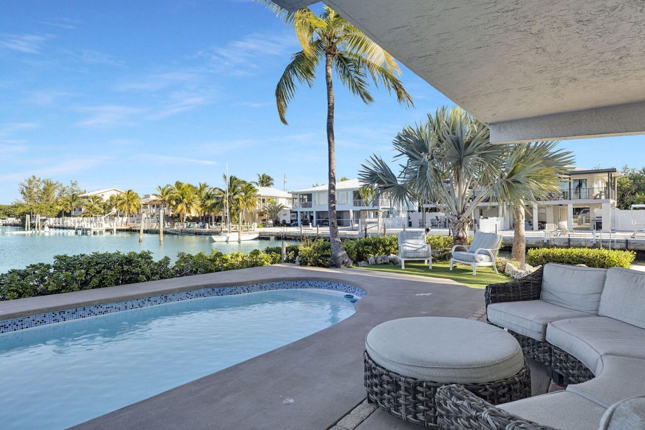 123 W Bruce Court, Marathon, FL 33050 Photo