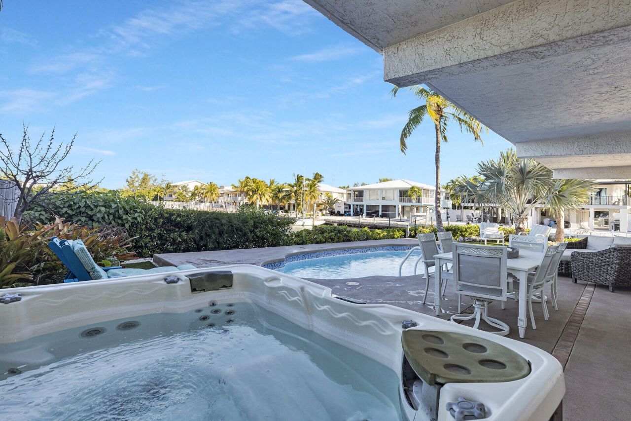 123 W Bruce Court, Marathon, FL 33050 Photo