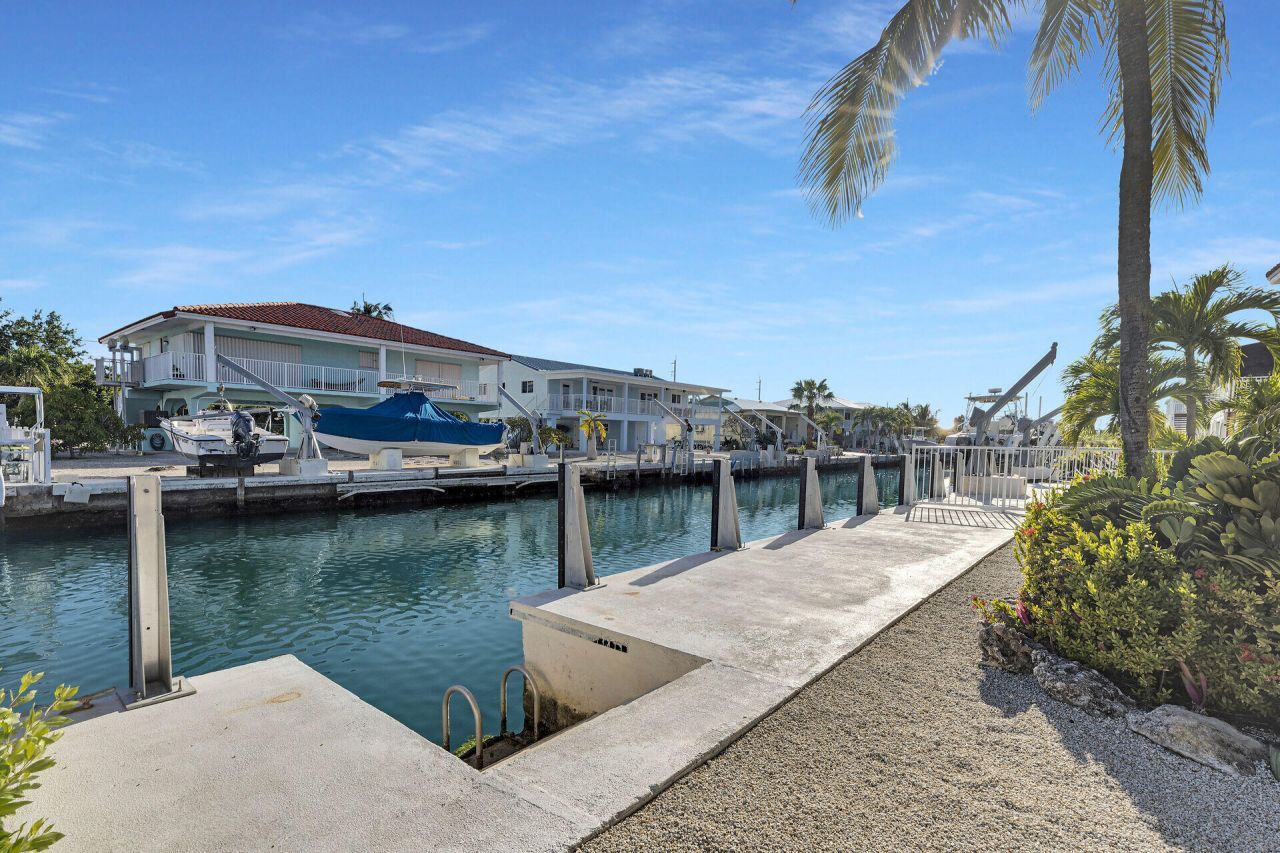 123 W Bruce Court, Marathon, FL 33050 Photo