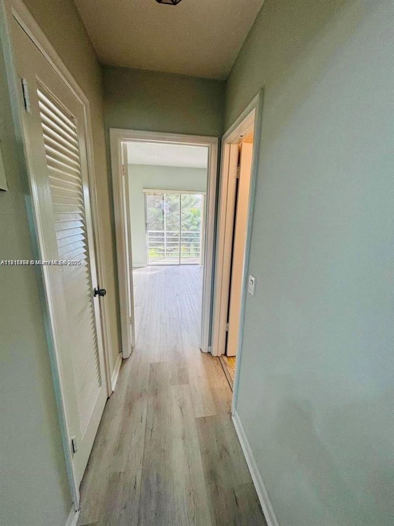 119 Salisbury, Unit E, West Palm Beach, FL 33417 Photo