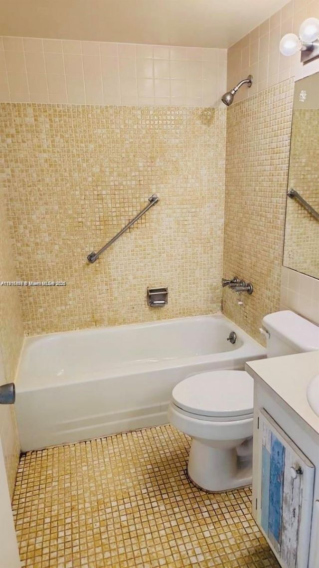 119 Salisbury, Unit E, West Palm Beach, FL 33417 Photo