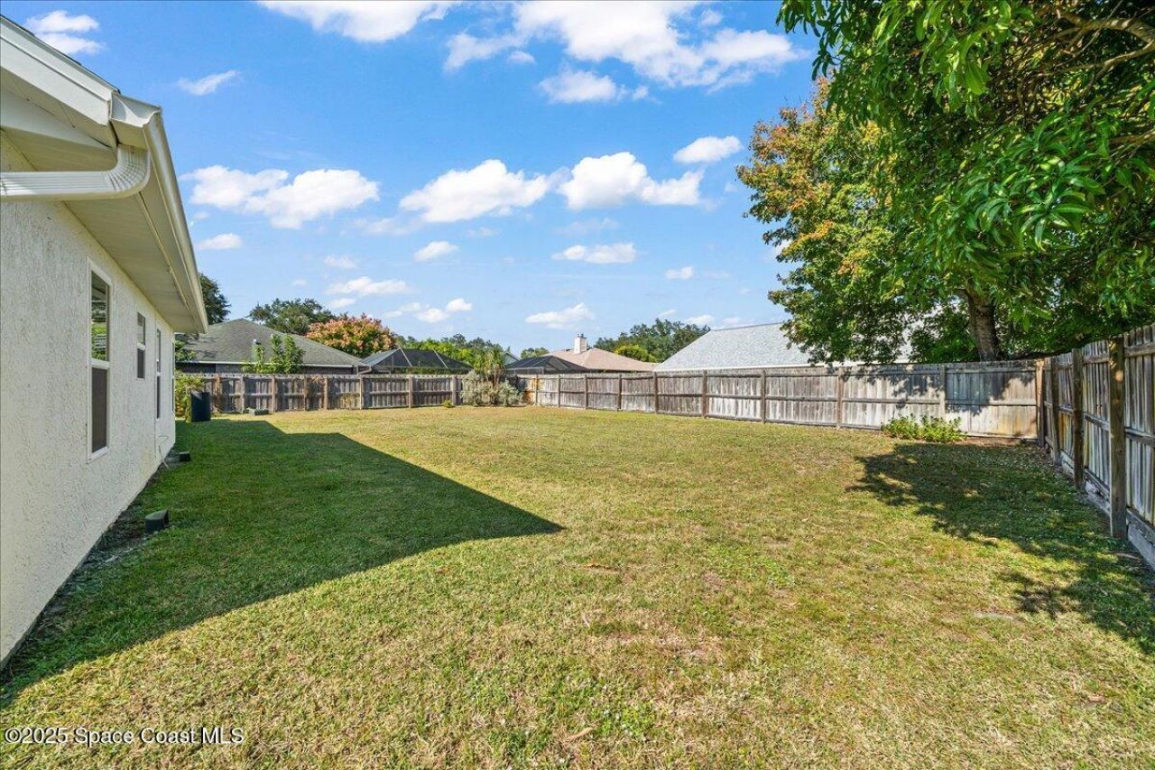 910 Brookshire Circle, Malabar, FL 32950 Photo