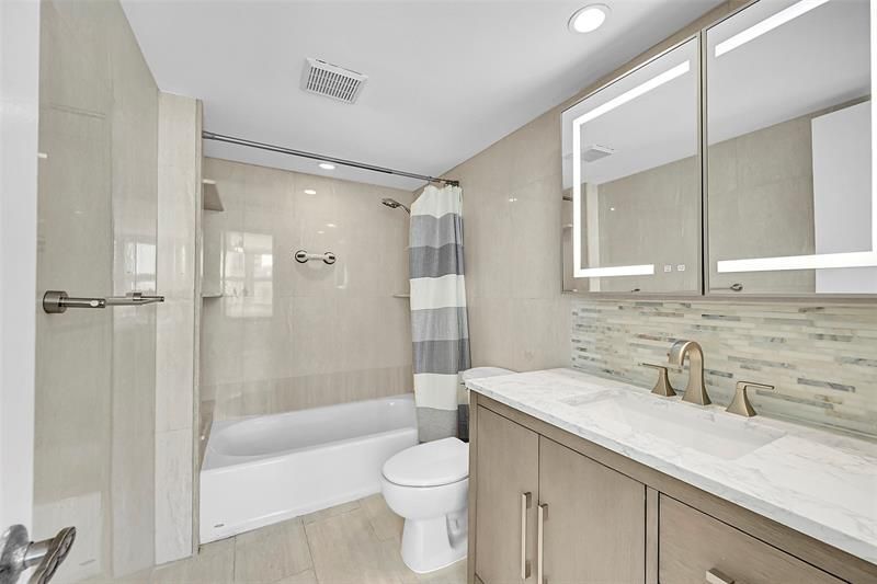 525 N Ocean Boulevard, Unit 919, Pompano Beach, FL 33062 Photo