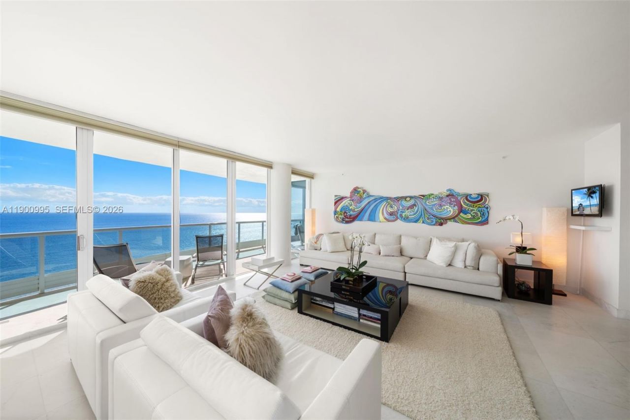 5025 Collins Ave, Unit 2409, Miami Beach, FL 33140 Photo