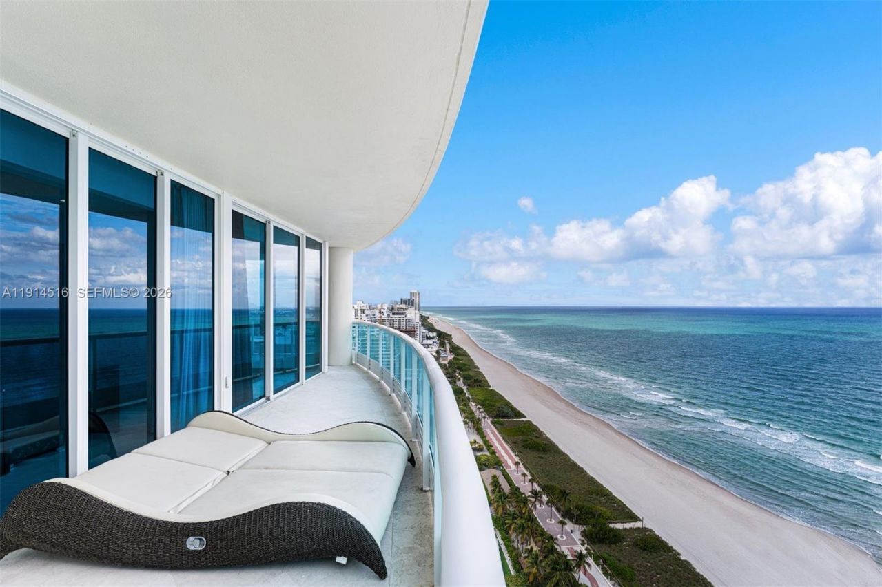 5025 Collins Ave, Unit PH-1, Miami Beach, FL 33140 Photo