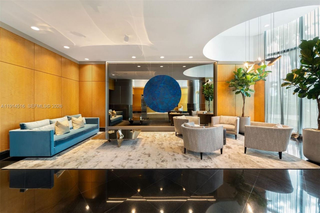 5025 Collins Ave, Unit PH-1, Miami Beach, FL 33140 Photo